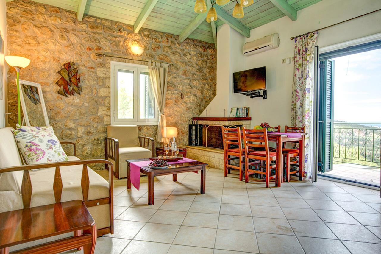 Gatsoulis Villas Apolpaina Экстерьер фото