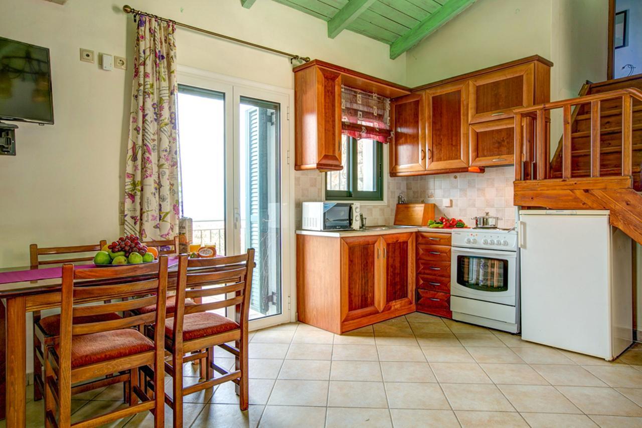 Gatsoulis Villas Apolpaina Экстерьер фото